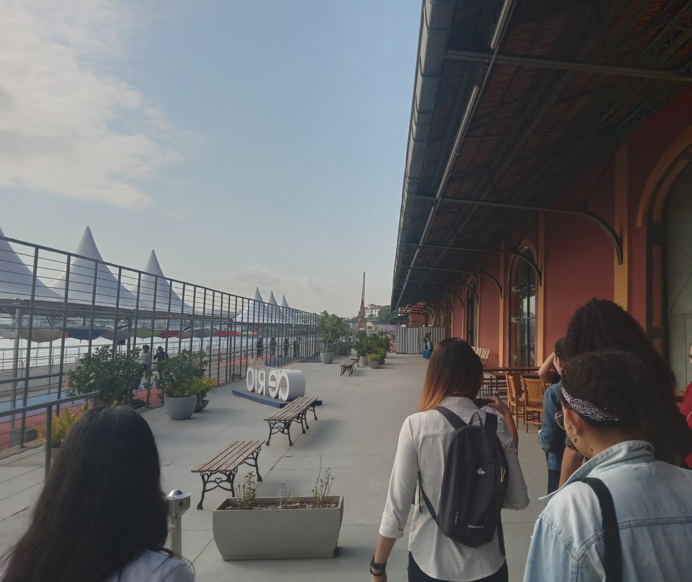 Despoluição da Baía de Guanabara: Concessionária Lança Plano Ambicioso de Saneamento